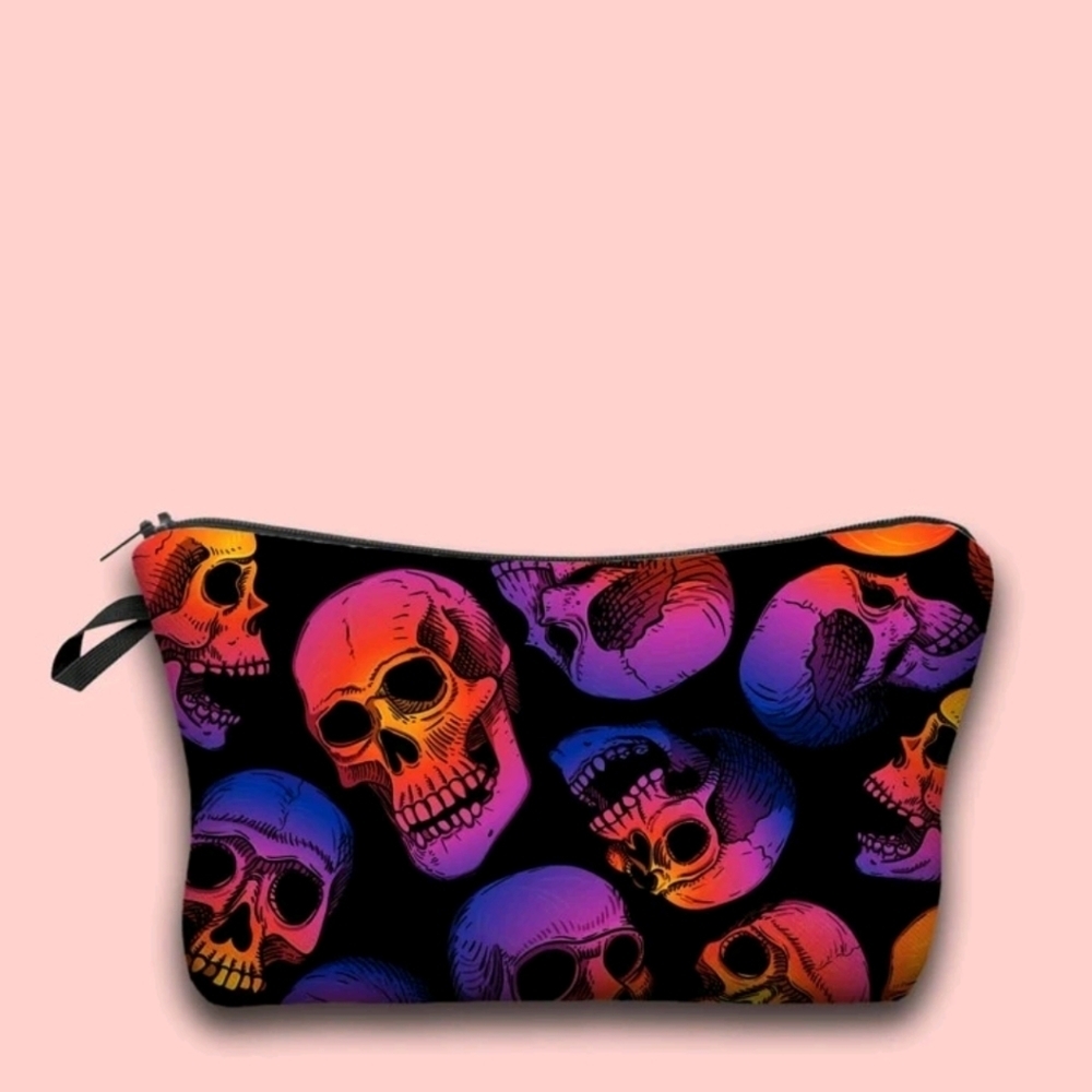 ✨3 FOR $28✨🆕☠ COLOURFUL SKULL COSMETIC BAG☠